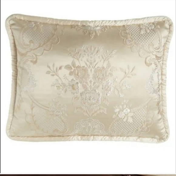 Austin Horn Collection Comforter Set - Picture 12 of 15